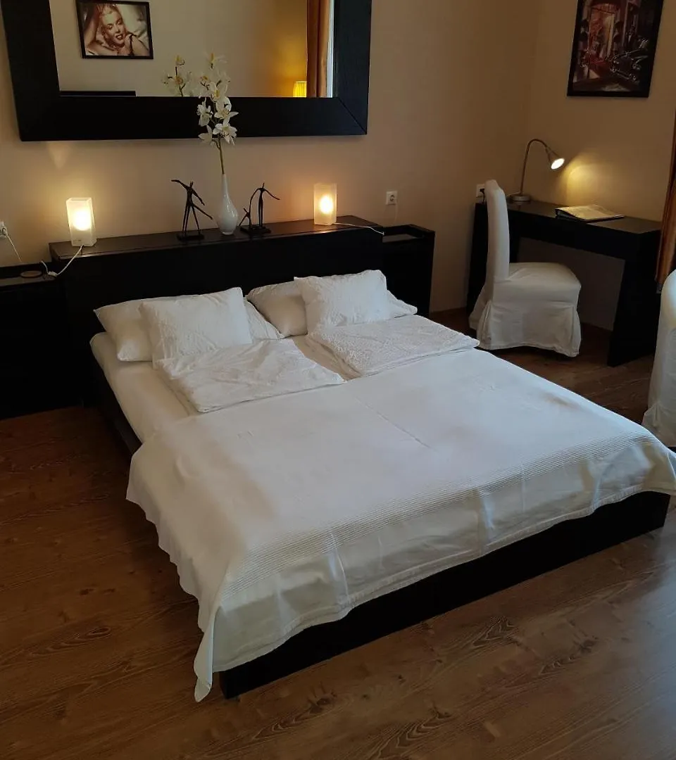 *** Gasthof Connection Guesthouse Budapest Ungarn