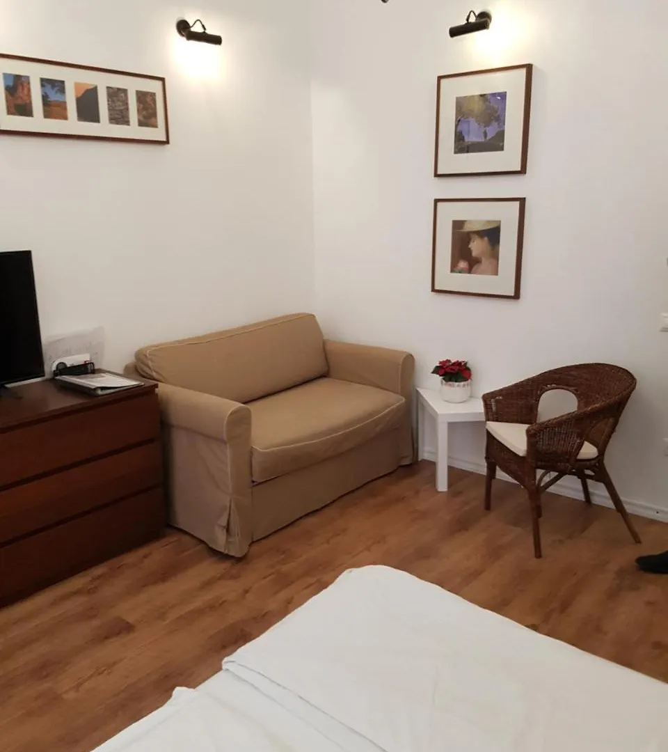 *** Gasthof Connection Guesthouse Budapest Ungarn